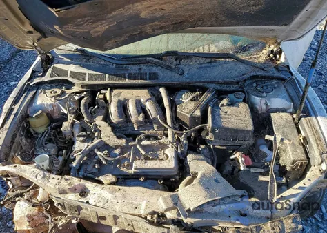 2008 Toyota Camry Le из США, поврежденный, VIN 4T1BK46K98U570923